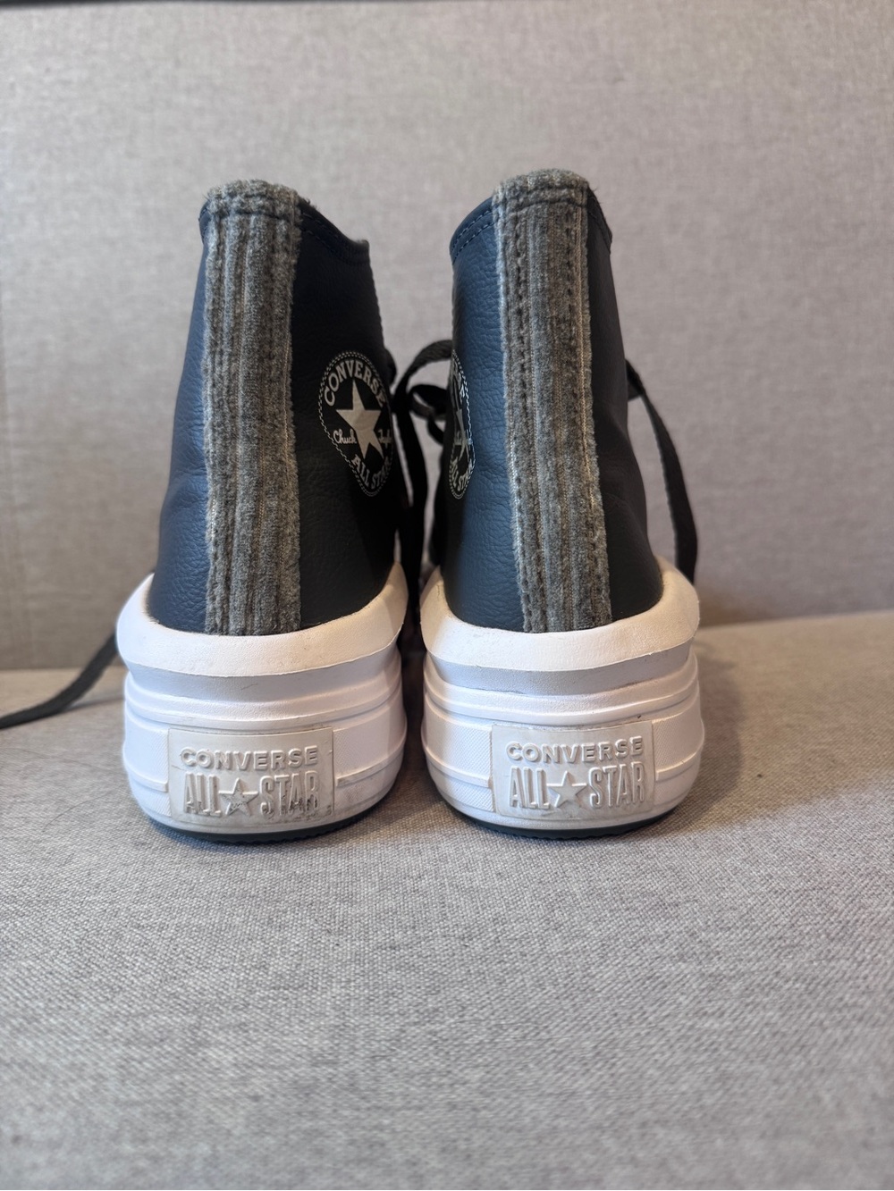 Converse All Star Women’s Gray Leather High-Top Platform Sneakers, Size 9 - Picture 4 of 5